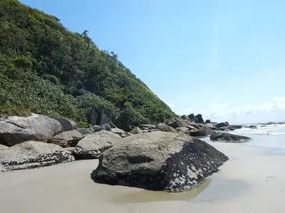 Pedras - Praia Nhá Pina - Ilha do Mel - Pr