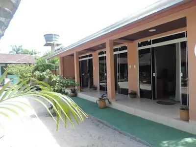 Varanda dos quartos - Restaurante e Pousada Ilha do Mel - Ilha do Mel - Pr